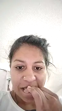 Tiphanydirty3 online show from 03-21-26, 04:00