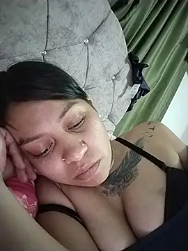 Tiphanydirty3 online show from 06-14-26, 02:24