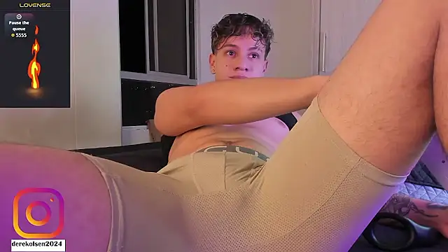 DerekOlsen online show from 01-14-26, 02:04