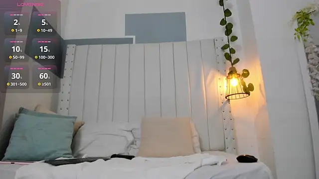 hannah gray online show from 11-12-25, 11:14