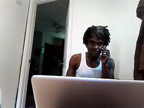 Hugedick0071 online show from 06-10-26, 03:02