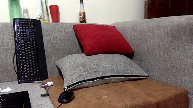 creamyjuices01 online show from 03-25-26, 11:47