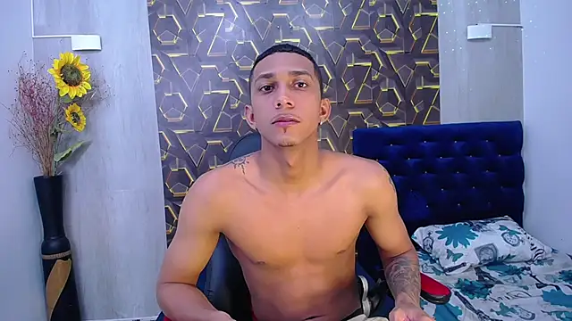 dominic smith  online show from 03-30-26, 03:19