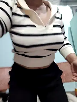 Queen 18200 online show from 11-28-25, 12:22