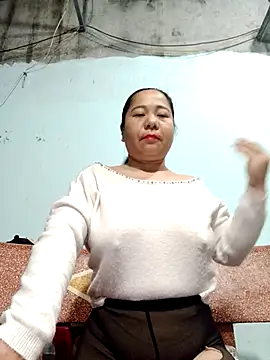 Snapshot of Queen_18200 chatting on 02-12-26, 09:47 Queen 18200 online show from 02-12-26, 09:47