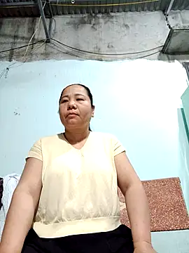 Queen 18200 online show from 03-22-26, 09:38