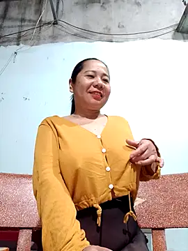 Snapshot of Queen_18200 chatting on 01-18-26, 10:24 Queen 18200 online show from 01-18-26, 10:24