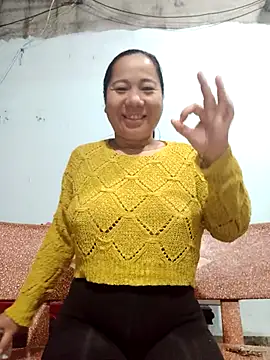 Snapshot of Queen_18200 chatting on 02-02-26, 10:20 Queen 18200 online show from 02-02-26, 10:20