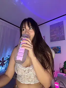 Tsuki-moon online show from 12-19-25, 10:17