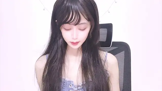 ---MIA--- online show from 09-21-25, 02:22