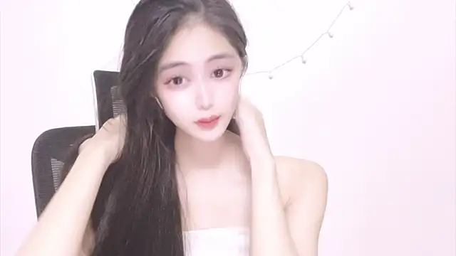 ---MIA--- online show from 09-25-25, 02:23