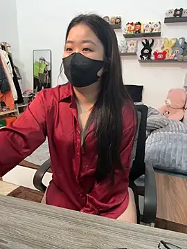 Snapshot of Jenni_nana chatting on 02-25-25, 10:09 Jenni nana online show from 02-25-25, 10:09