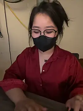 Snapshot of Jenni_nana chatting on 12-18-24, 05:37 Jenni nana online show from 12-18-24, 05:37