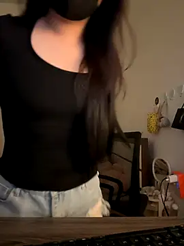 Snapshot of Jenni_nana chatting on 10-12-25, 05:09 Jenni nana online show from 10-12-25, 05:09