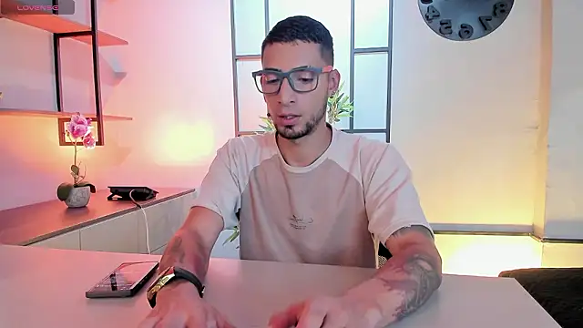 DrakeNeumann online show from 02-27-26, 03:29