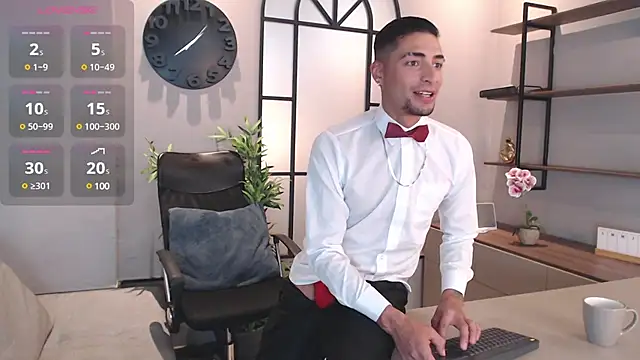 Snapshot of DrakeNeumann chatting on 03-11-25, 06:41 DrakeNeumann online show from 03-11-25, 06:41