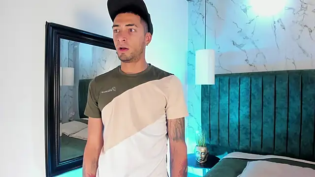 DrakeNeumann online show from 12-20-25, 03:42