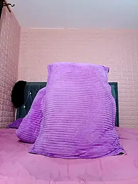 sexybree  online show from 05-12-26, 01:57