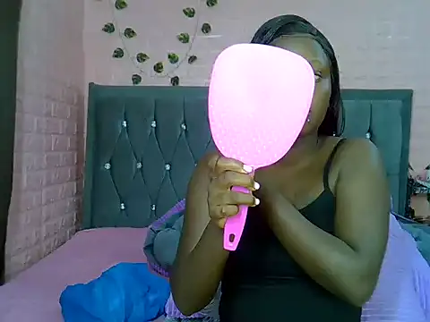 sexybree  online show from 10-03-25, 07:37