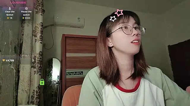 Lili 666 online show from 10-03-25, 06:20