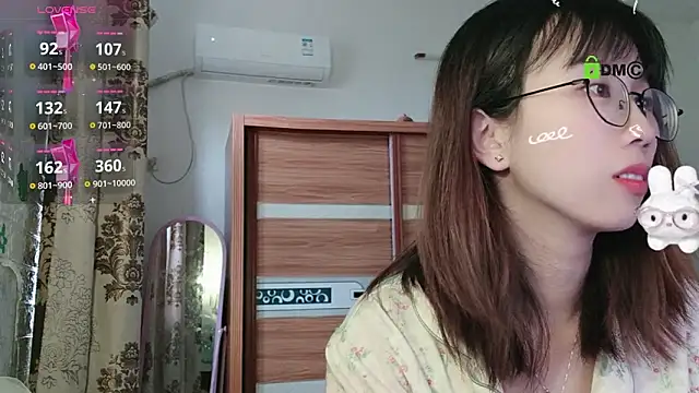 Lili 666 online show from 11-05-25, 06:49