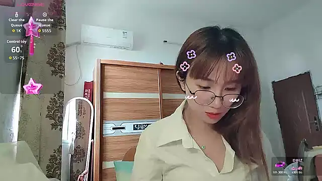 Lili 666 online show from 04-10-26, 06:09