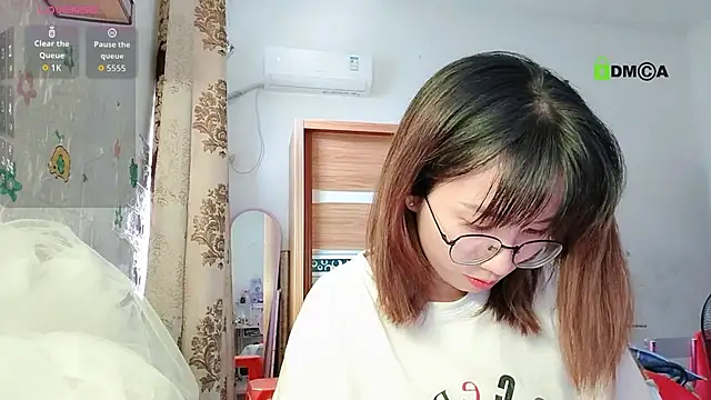 Lili 666 online show from 09-19-25, 05:33