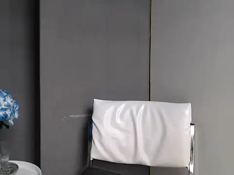 CREAMYCUPCAKExxx online show from 11-01-25, 01:27