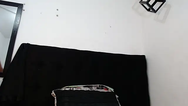 srta luciana online show from 11-29-25, 12:05