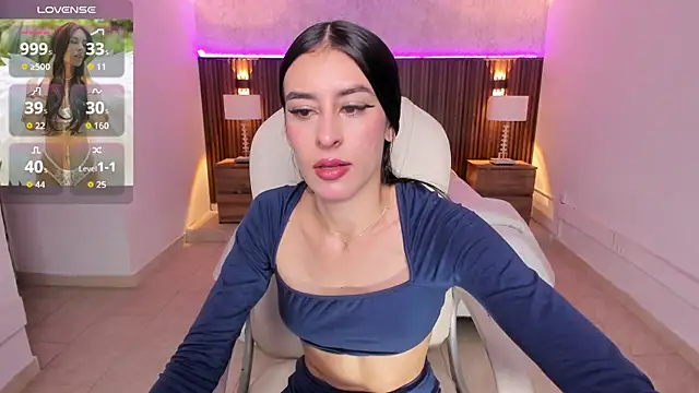 Snapshot of karlaa_james chatting on 04-23-26, 11:05 karlaa james online show from 04-23-26, 11:05