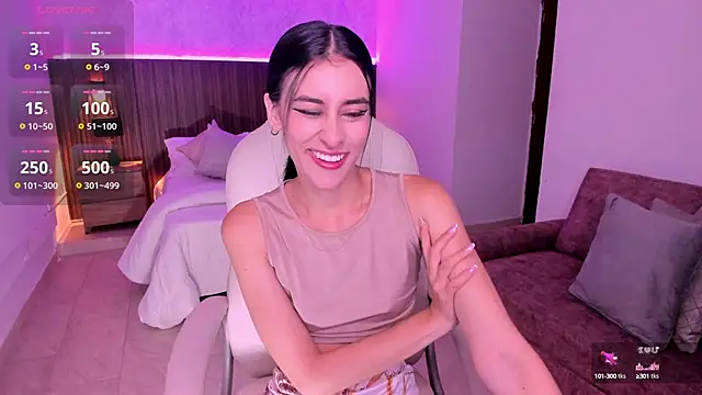 Snapshot of karlaa_james chatting on 09-20-25, 11:04 karlaa james online show from 09-20-25, 11:04