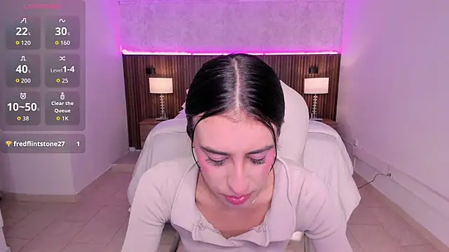 Snapshot of karlaa_james chatting on 05-21-26, 11:07 karlaa james online show from 05-21-26, 11:07