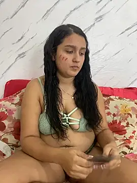 saray gomez22 online show from 03-18-25, 01:13