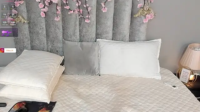 Chleo   online show from 03-05-26, 01:08