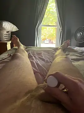 Tyler98425 online show from 10-27-25, 04:19