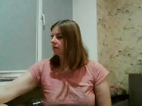 Snapshot of LateKot32 chatting on 02-13-25, 03:45 LateKot32 online show from 02-13-25, 03:45