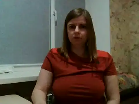 Snapshot of LateKot32 chatting on 02-19-25, 04:00 LateKot32 online show from 02-19-25, 04:00