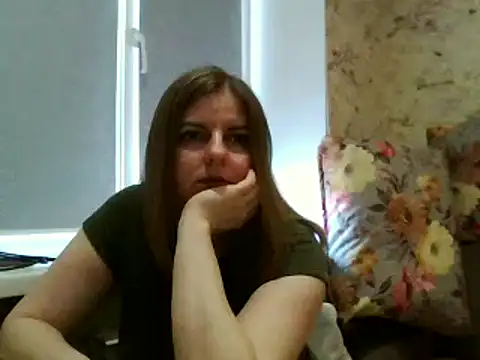 Snapshot of LateKot32 chatting on 02-14-25, 10:49 LateKot32 online show from 02-14-25, 10:49