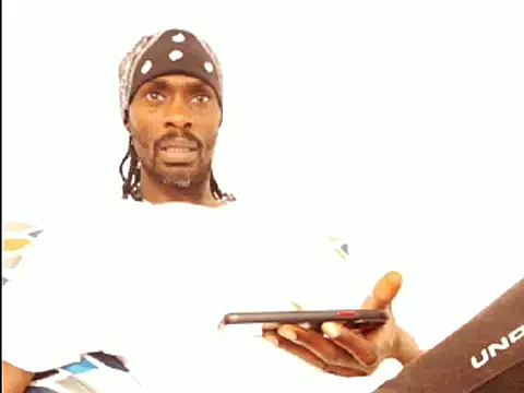 phillip-hot online show from 02-17-25, 05:12