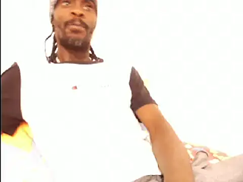 phillip-hot online show from 02-18-25, 04:14