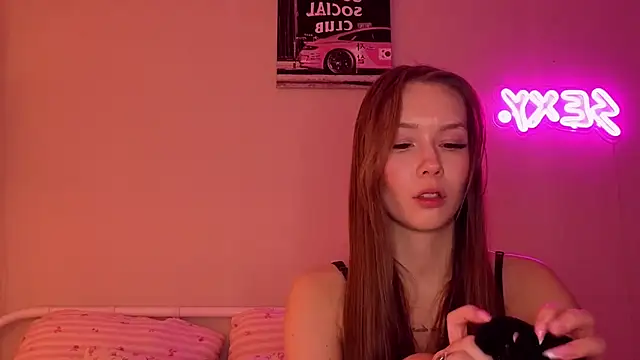 KateVon online show from 11-30-25, 09:59