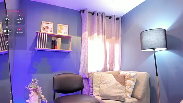 Miranda doll  online show from 07-10-26, 12:27