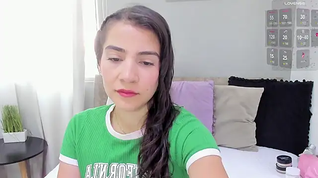 Miranda doll  online show from 04-14-26, 12:21