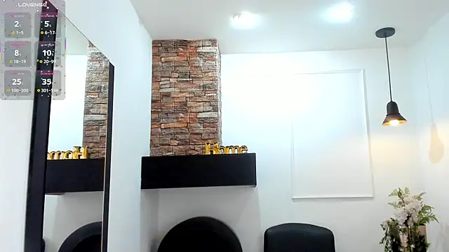 Snapshot of Miranda_doll_ chatting on 10-08-25, 12:07 Miranda doll online show from 10-08-25, 12:07