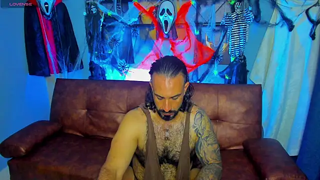 mr maik online show from 10-25-25, 04:44