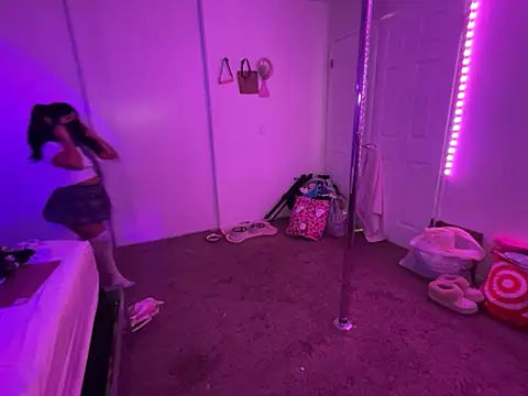 Snapshot of Onlypawzz chatting on 02-28-26, 04:45 Onlypawzz online show from 02-28-26, 04:45