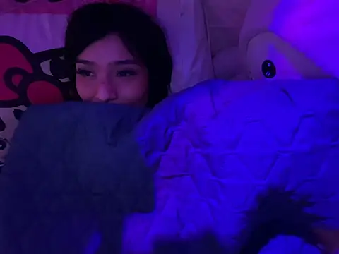 Snapshot of Onlypawzz chatting on 02-18-26, 02:46 Onlypawzz online show from 02-18-26, 02:46