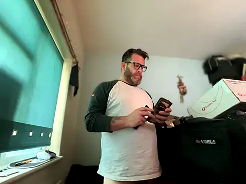 Tattooednakedguy online show from 10-10-25, 06:47