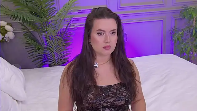 TrishaWinslet online show from 11-14-25, 06:28