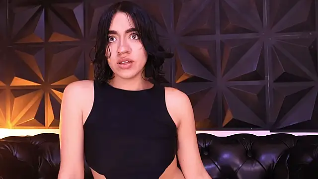 KasiaNoir  online show from 03-12-26, 12:31